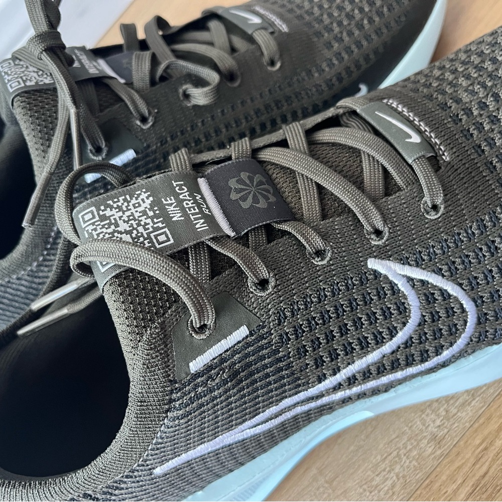 Nike Interact Run
Men's Road Running Shoes - Picture 4 of 9
